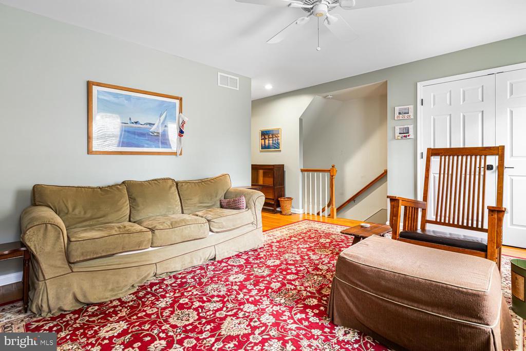 1101 QUINARD COURT