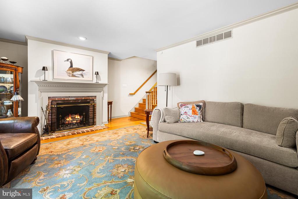 1101 QUINARD COURT
