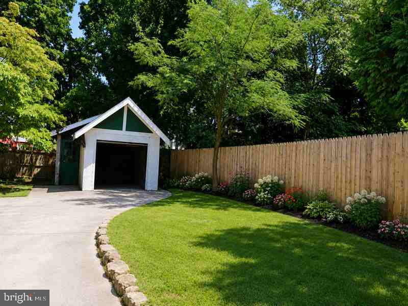 420 CEDAR STREET