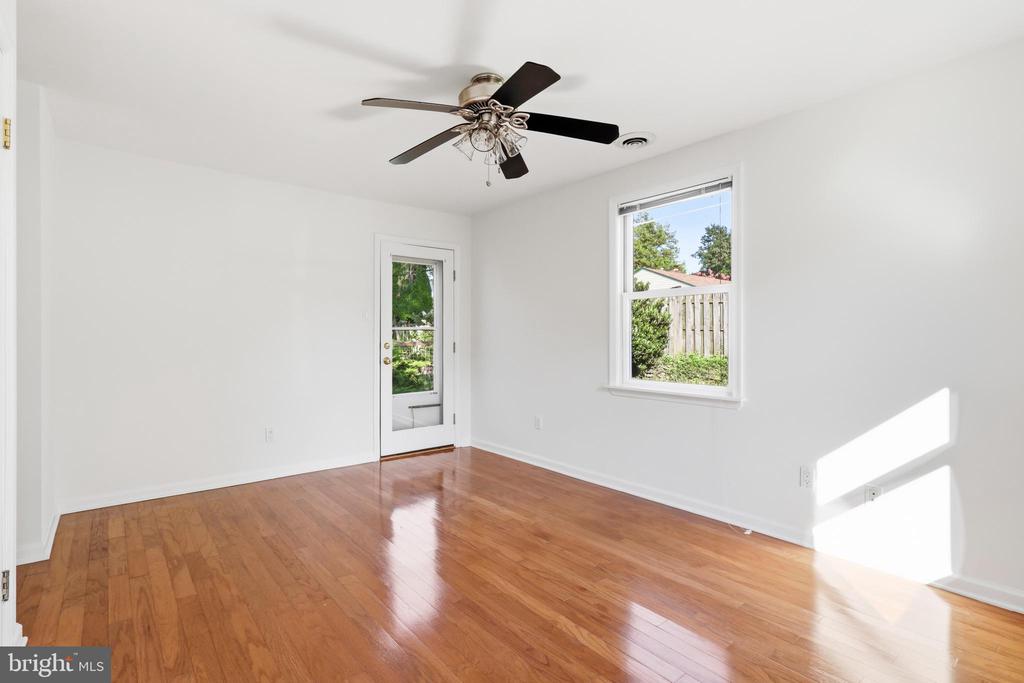 31 WYNDMOOR DRIVE