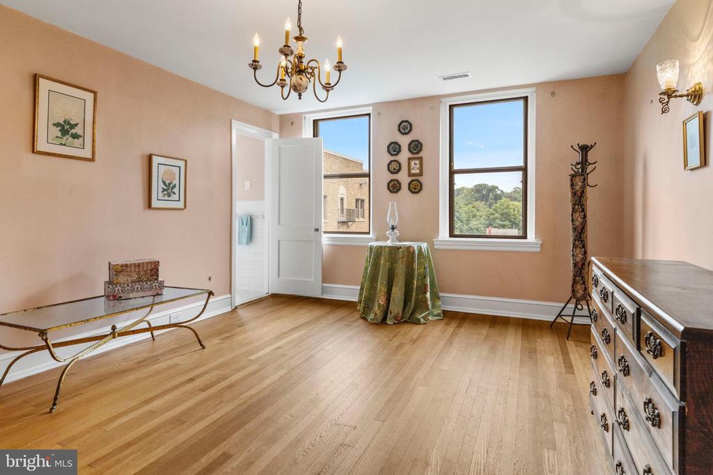 900 VALLEY ROAD Unit: C-403