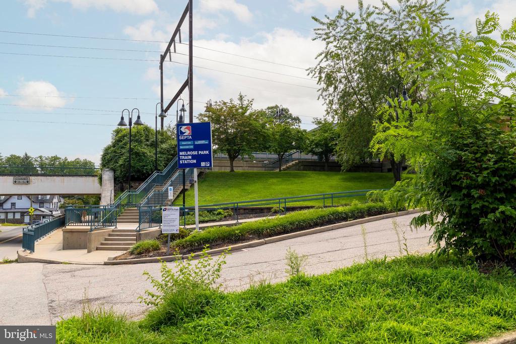 900 VALLEY ROAD Unit: C-403