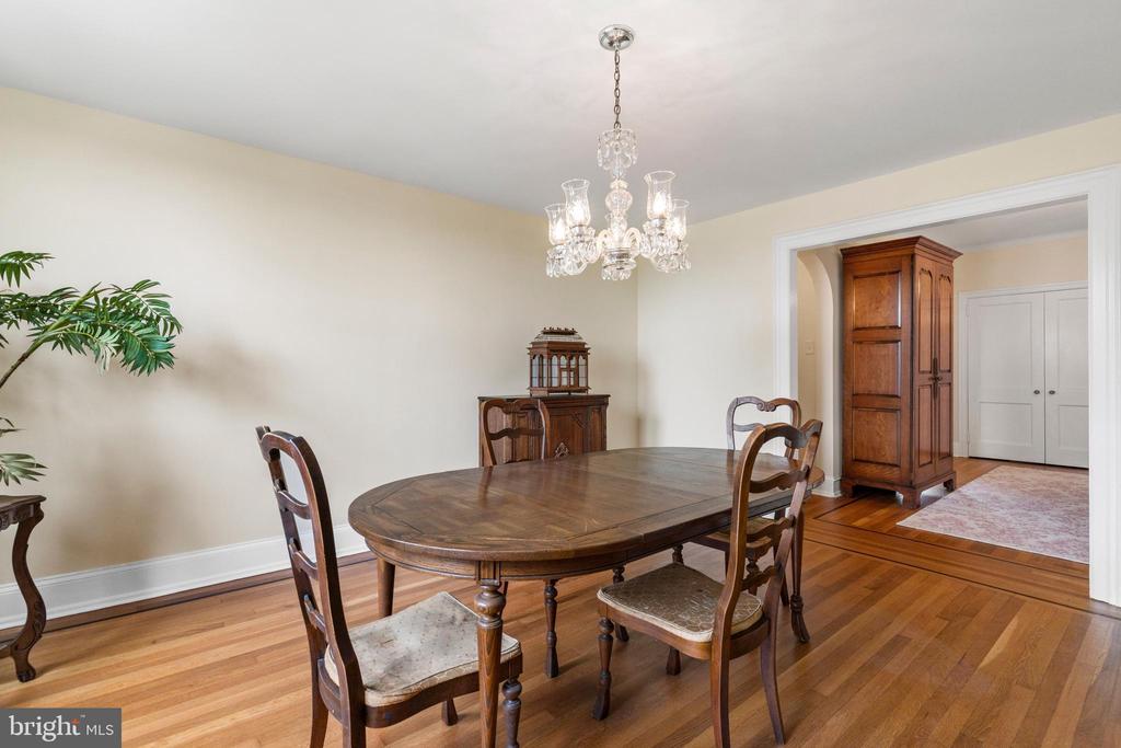 900 VALLEY ROAD Unit: C-403