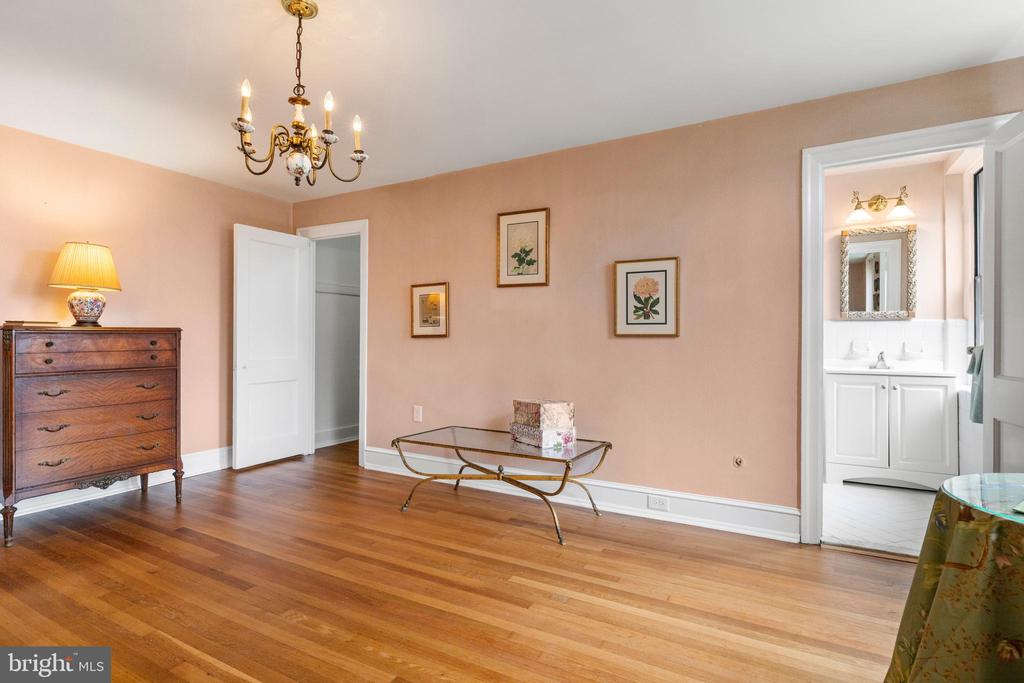 900 VALLEY ROAD Unit: C-403