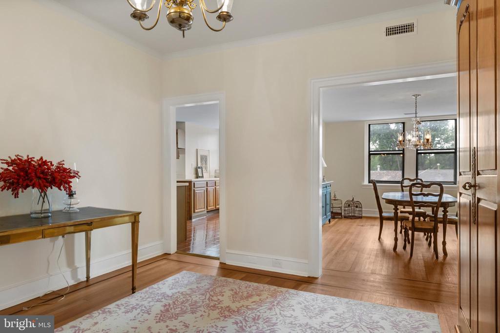 900 VALLEY ROAD Unit: C-403