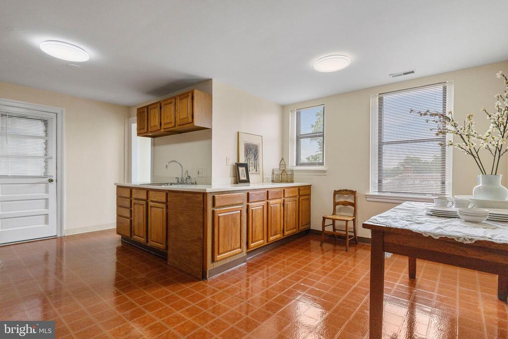 900 VALLEY ROAD Unit: C-403