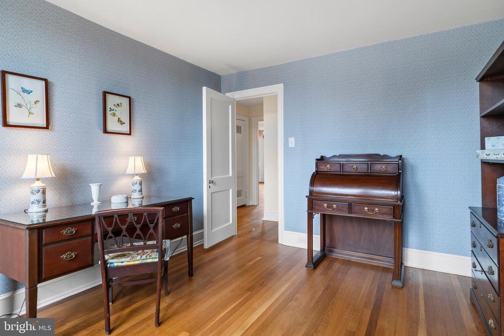 900 VALLEY ROAD Unit: C-403