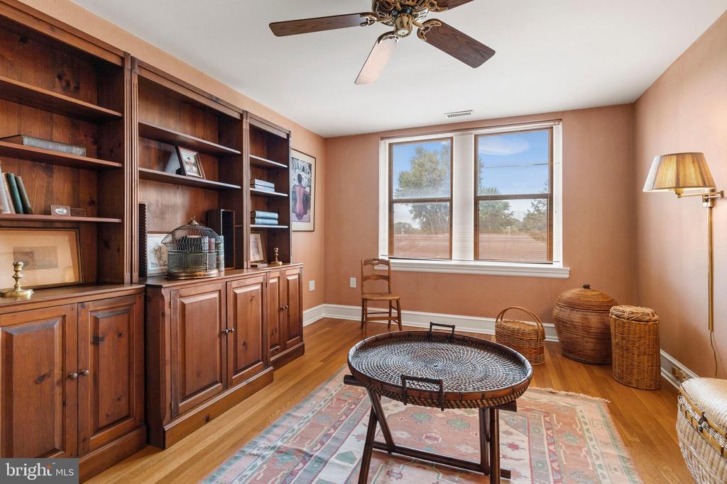 900 VALLEY ROAD Unit: C-403