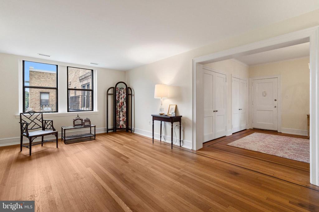 900 VALLEY ROAD Unit: C-403