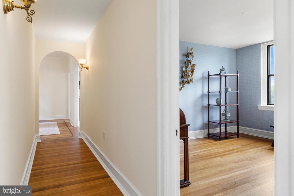 900 VALLEY ROAD Unit: C-403