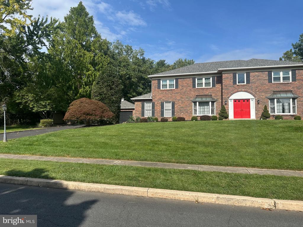685 WYNDRISE DRIVE