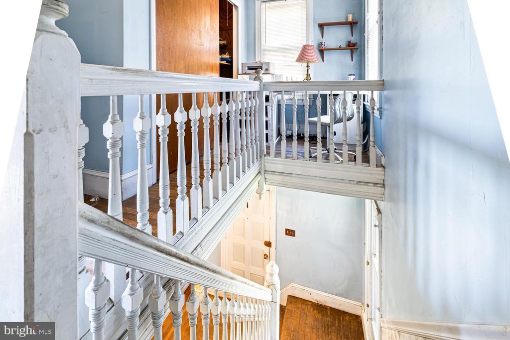 127 CENTRAL AVENUE