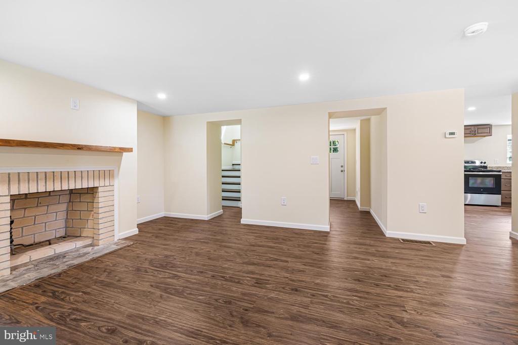 2315 HICKORY