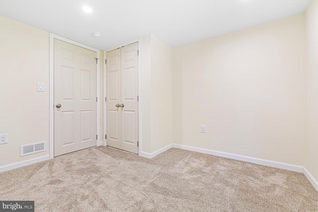 2315 HICKORY