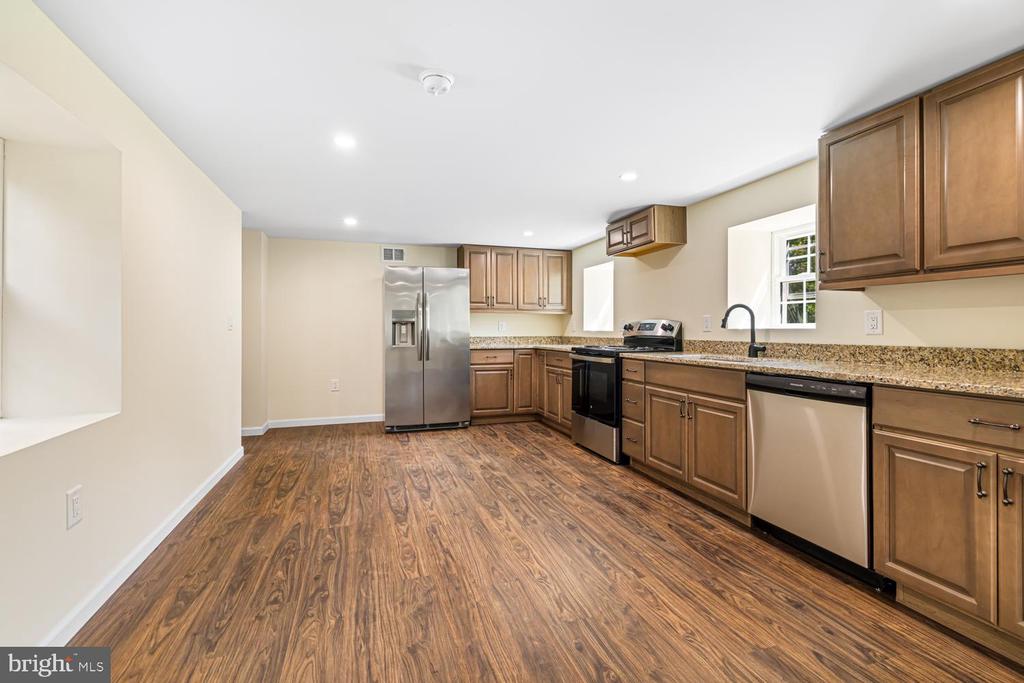 2315 HICKORY