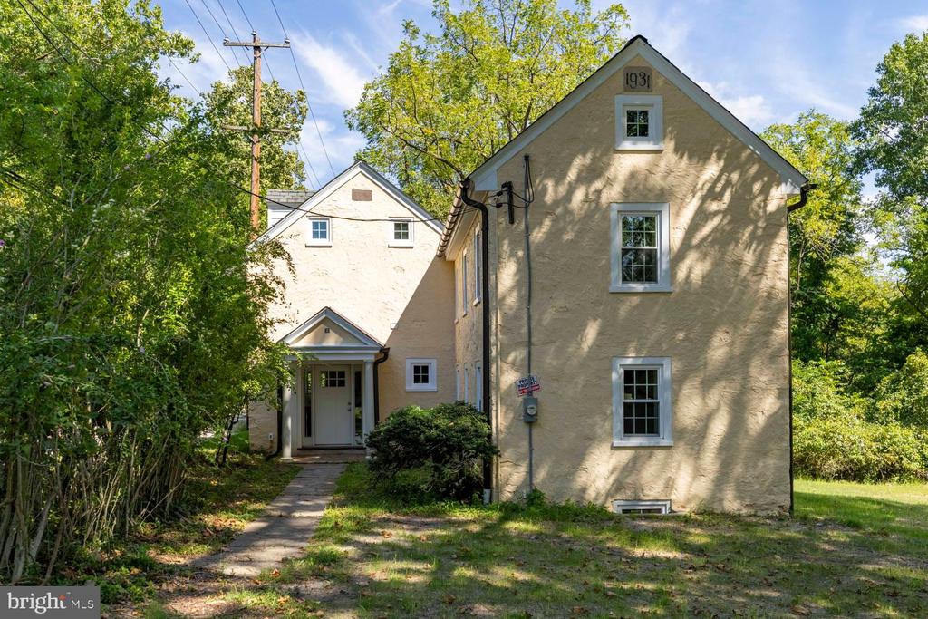 2315 HICKORY