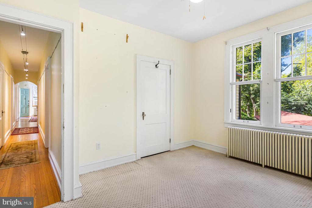 2063 HARTS LANE Unit:           