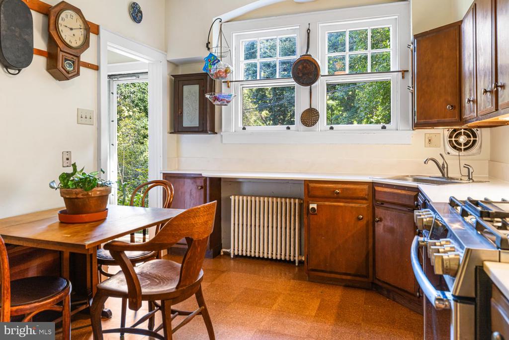 2063 HARTS LANE Unit:           