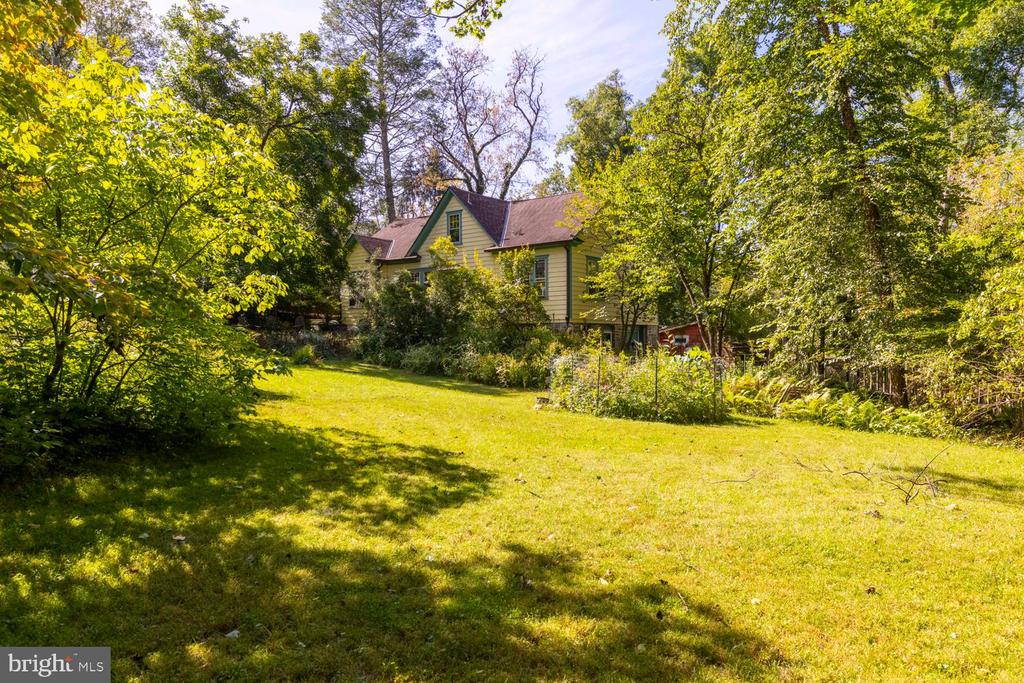 2063 HARTS LANE Unit:           
