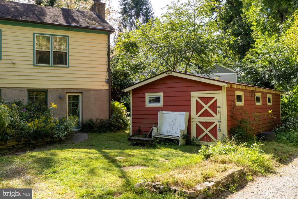 2063 HARTS LANE Unit:           