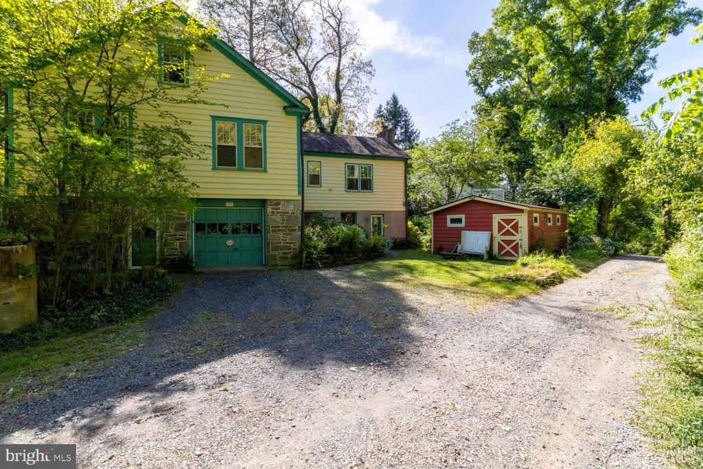 2063 HARTS LANE Unit:           
