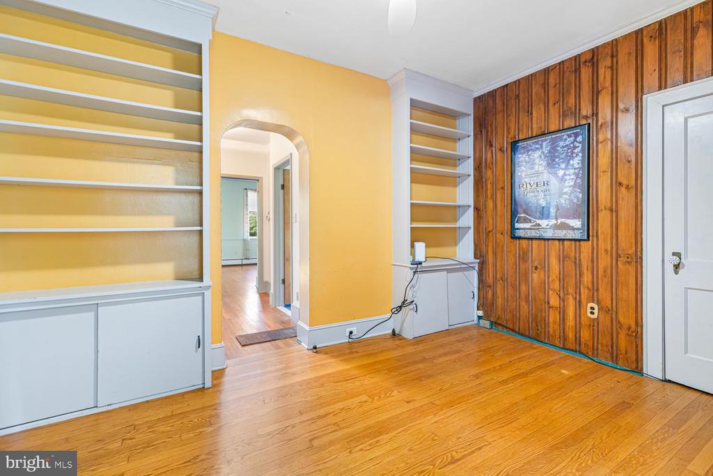 2063 HARTS LANE Unit:           