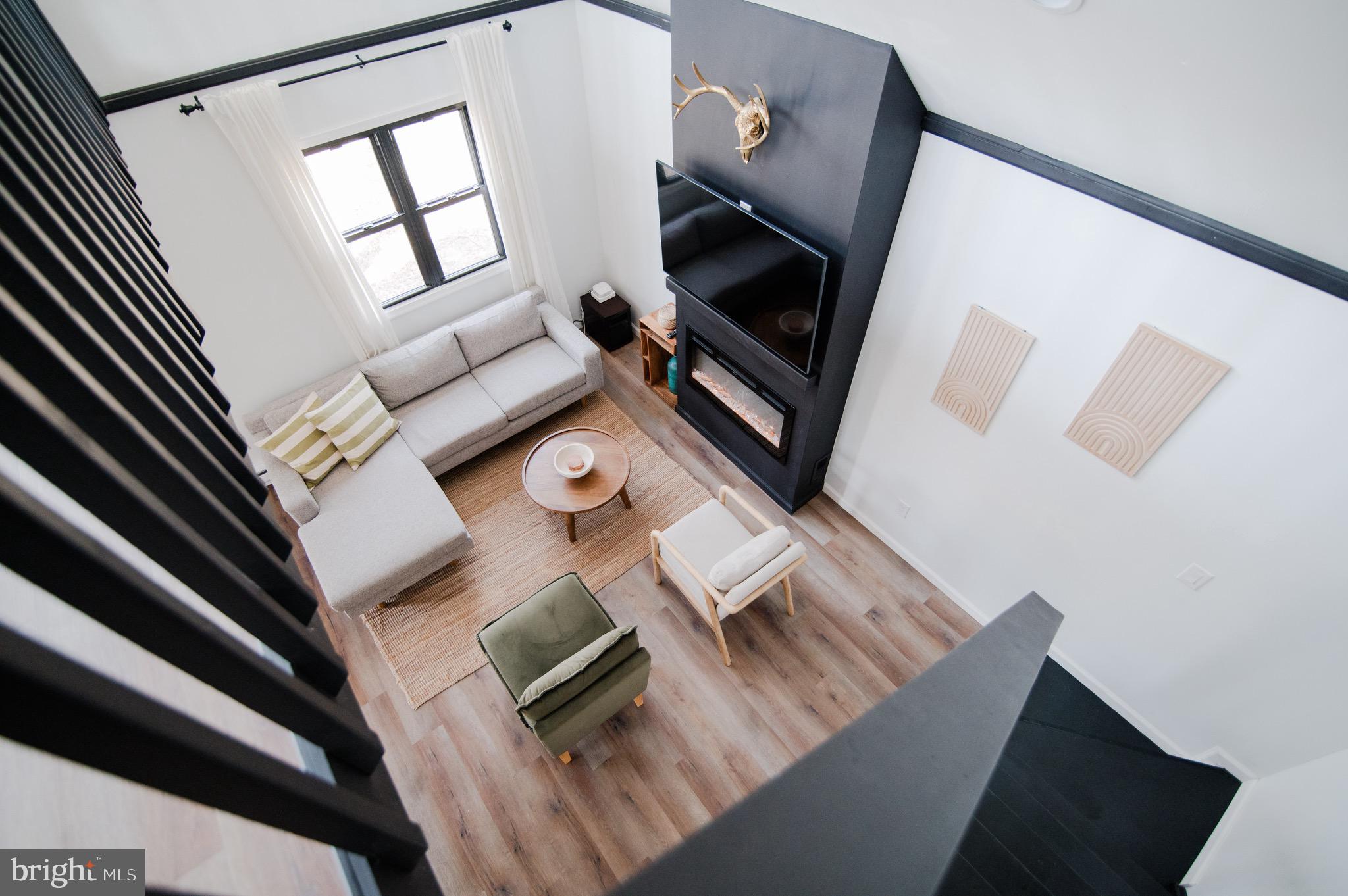 1788 Rolling Hills Dr