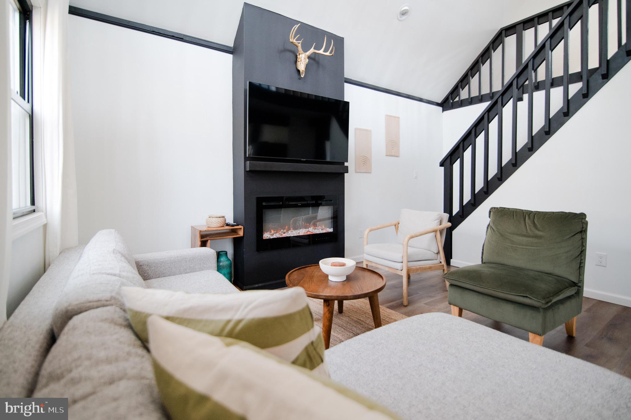 1788 Rolling Hills Dr