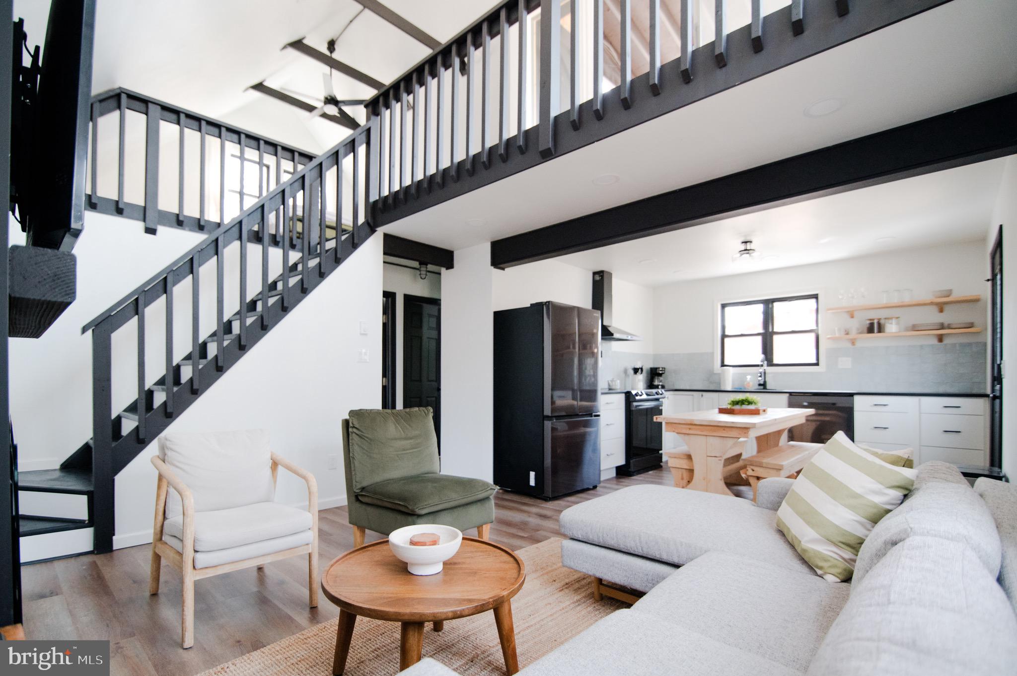 1788 Rolling Hills Dr