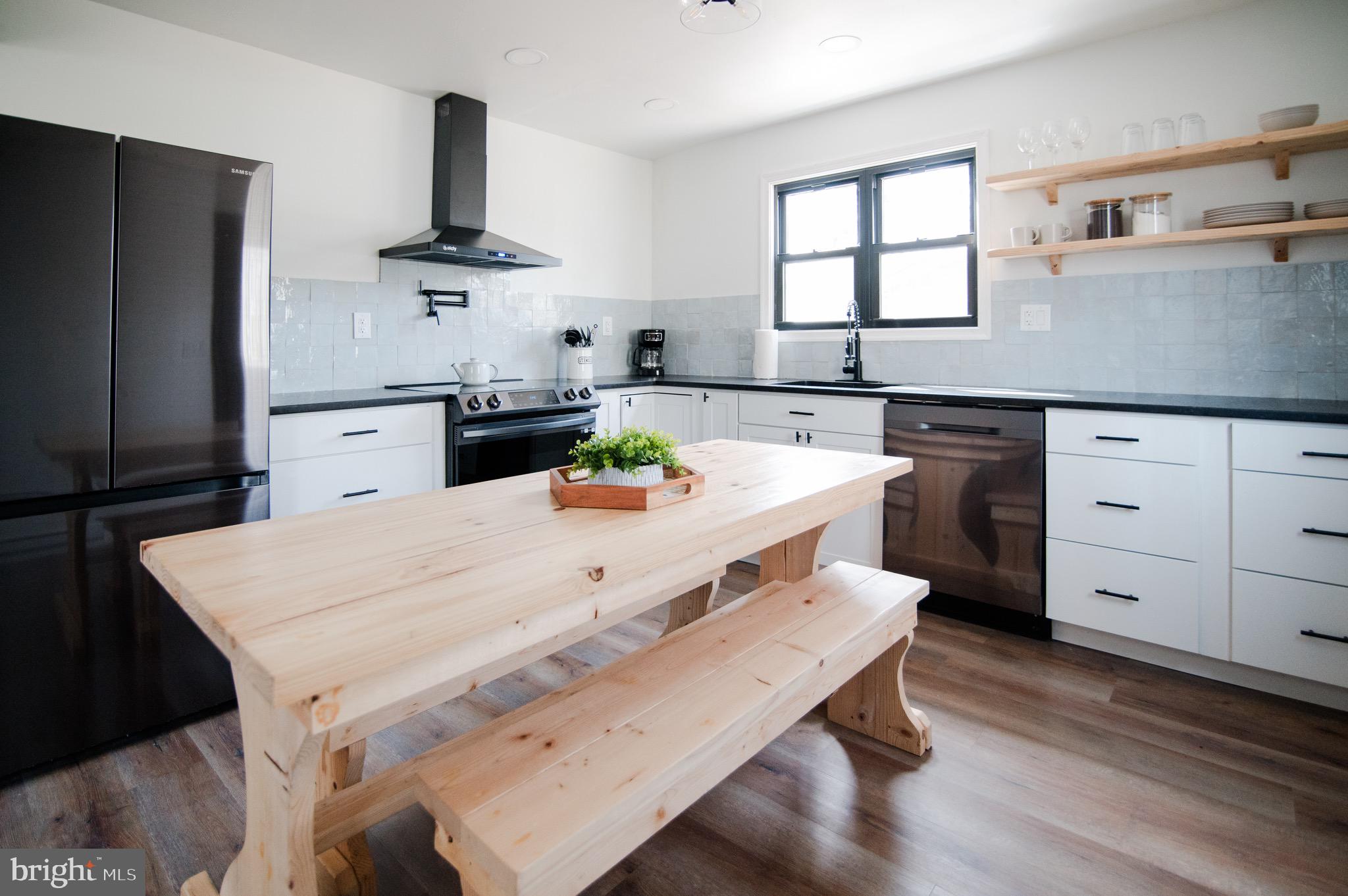 1788 Rolling Hills Dr