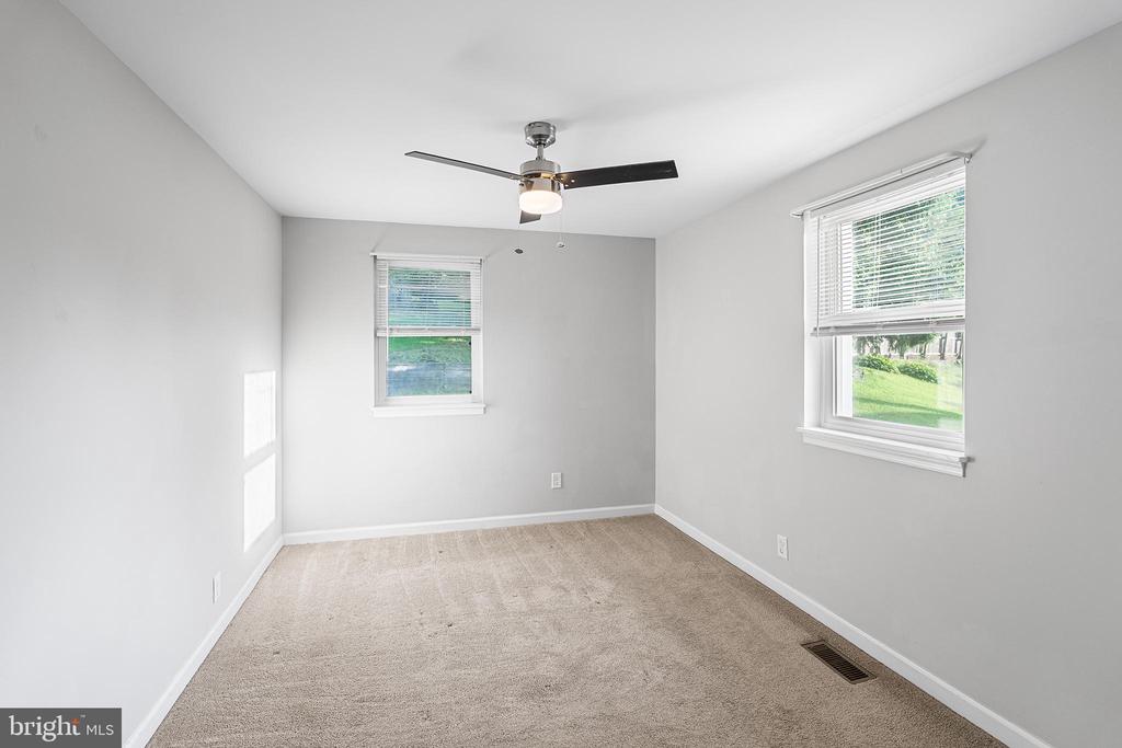 2354 Polk Valley Rd
