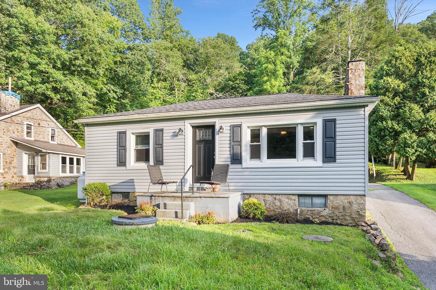 2354 Polk Valley Rd
