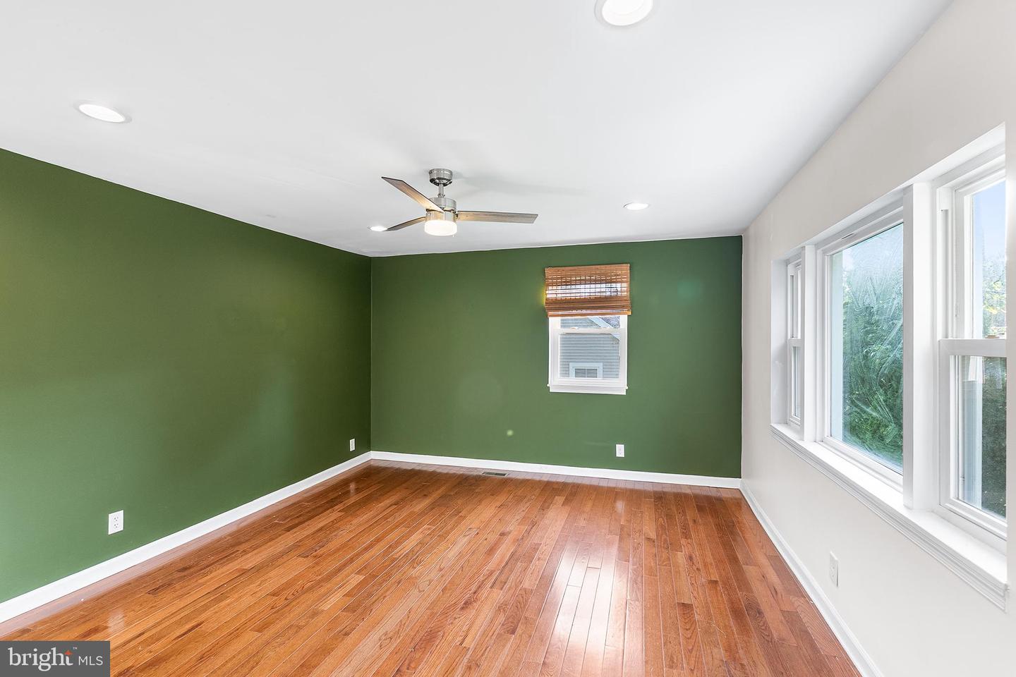 2354 Polk Valley Rd