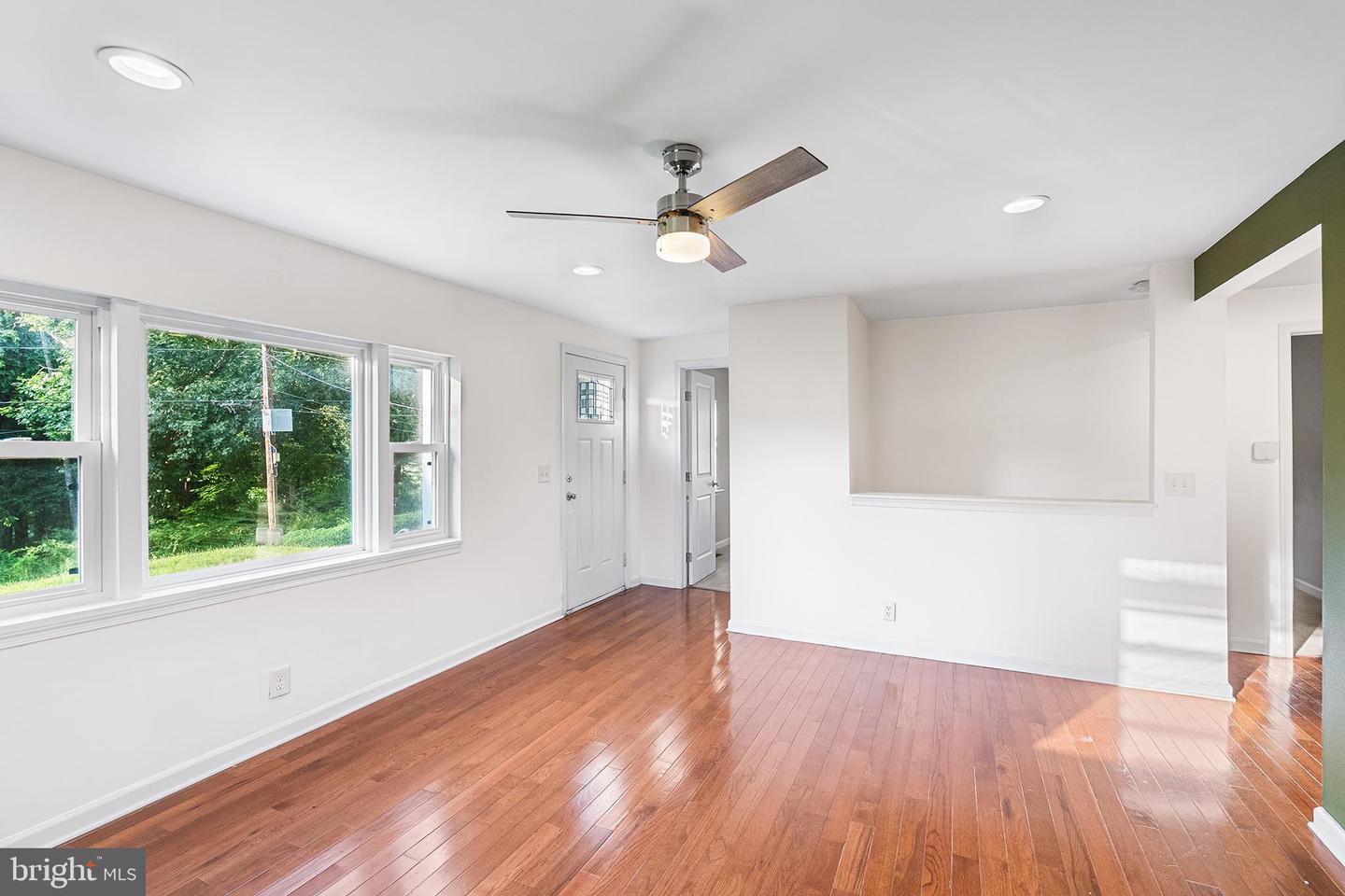 2354 Polk Valley Rd