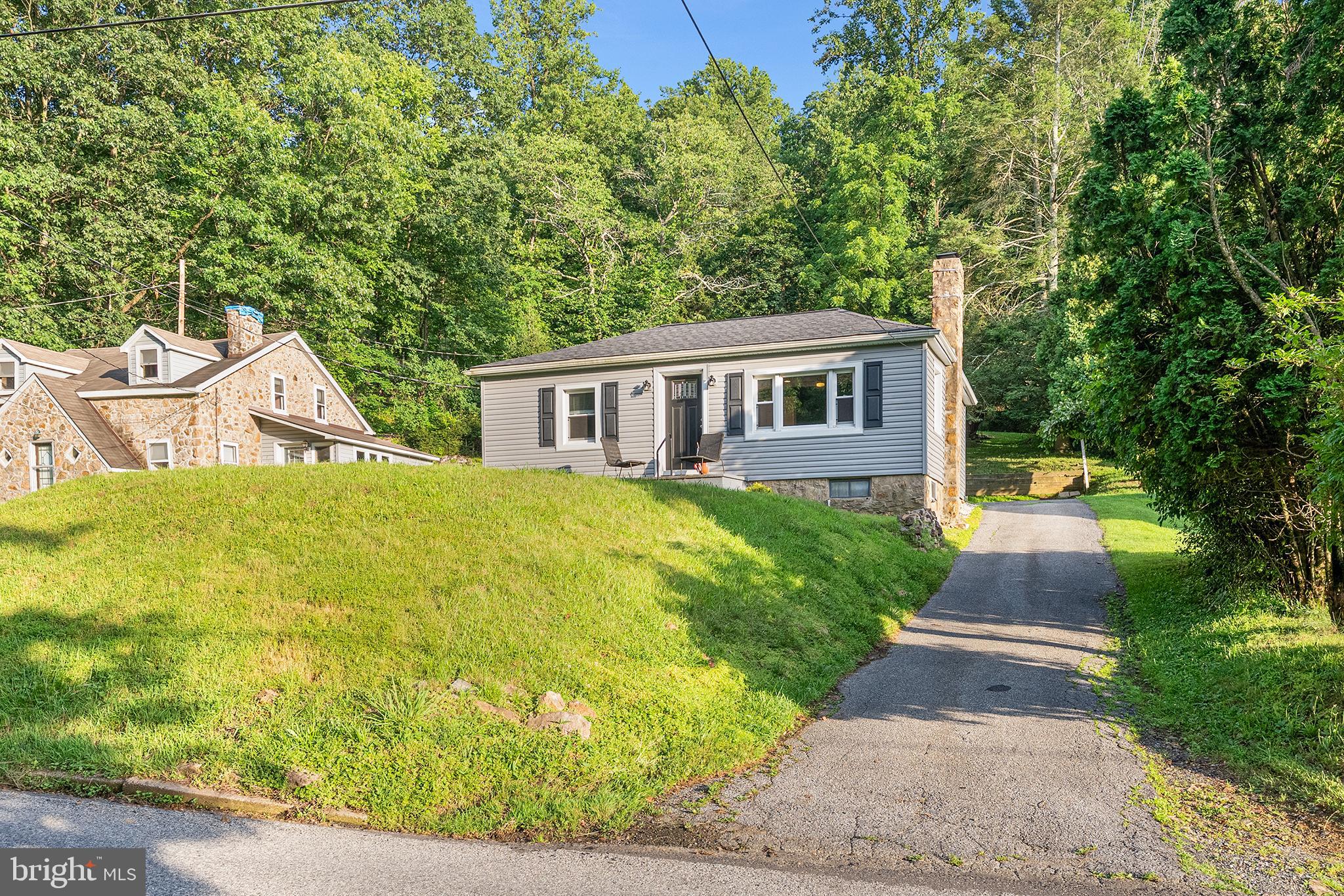 2354 Polk Valley Rd