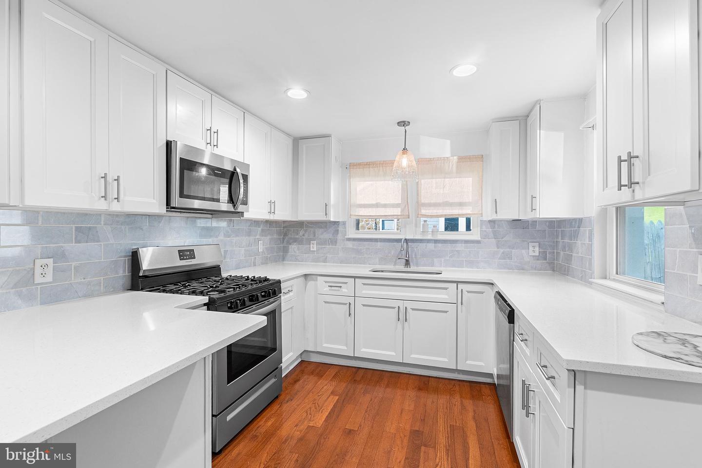 2354 Polk Valley Rd