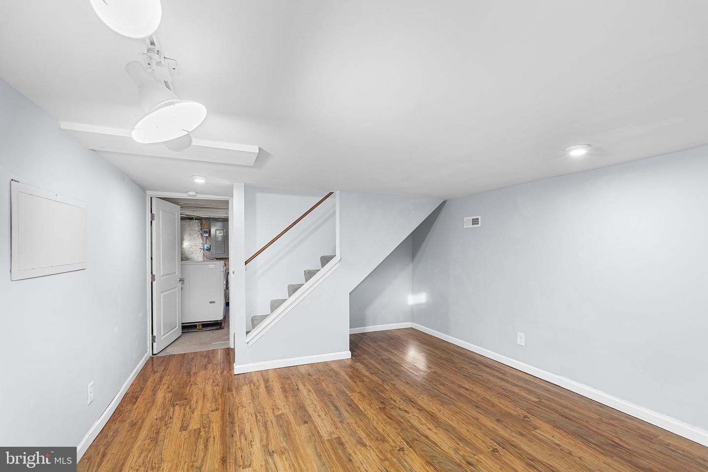 2354 Polk Valley Rd