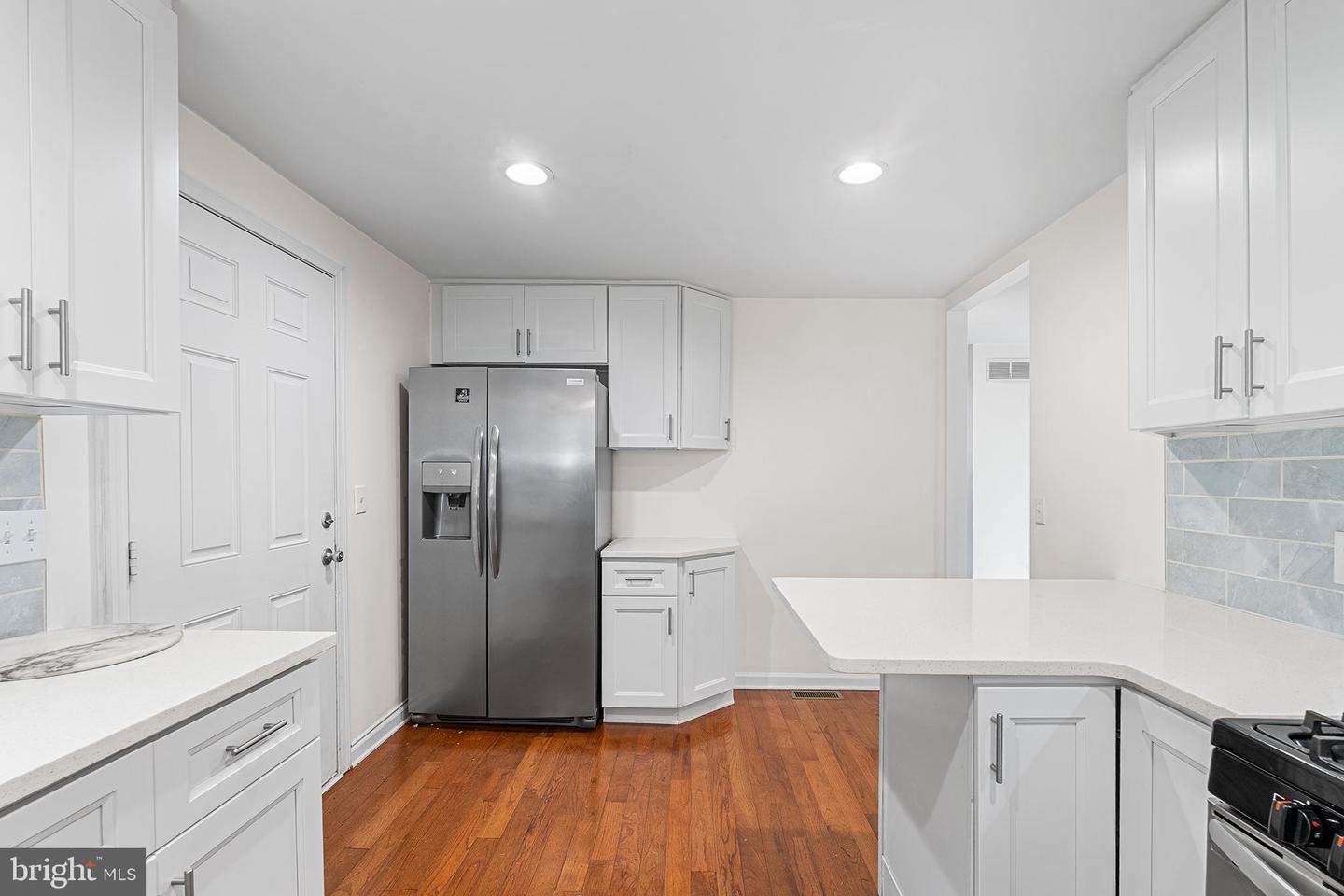 2354 Polk Valley Rd
