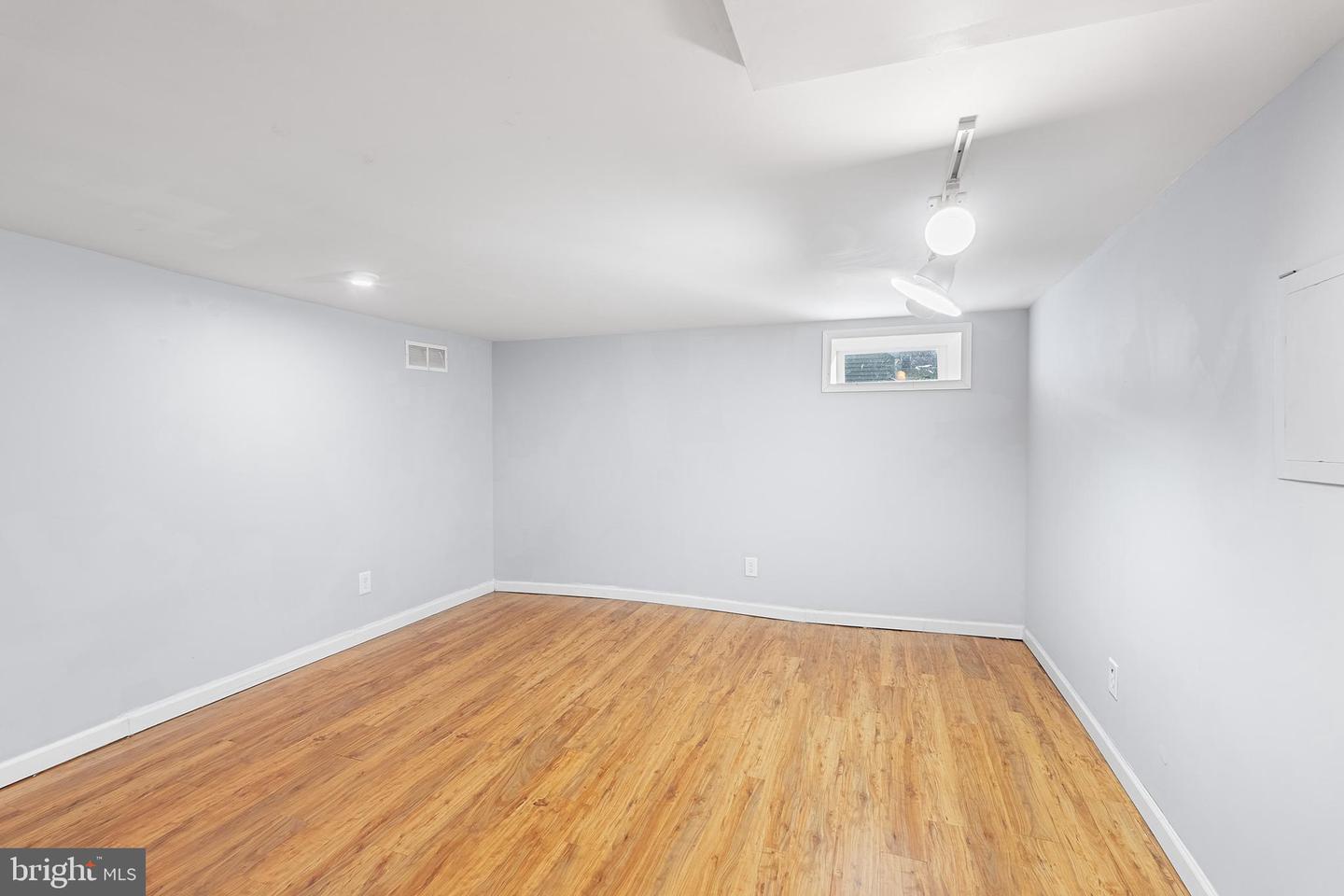 2354 Polk Valley Rd