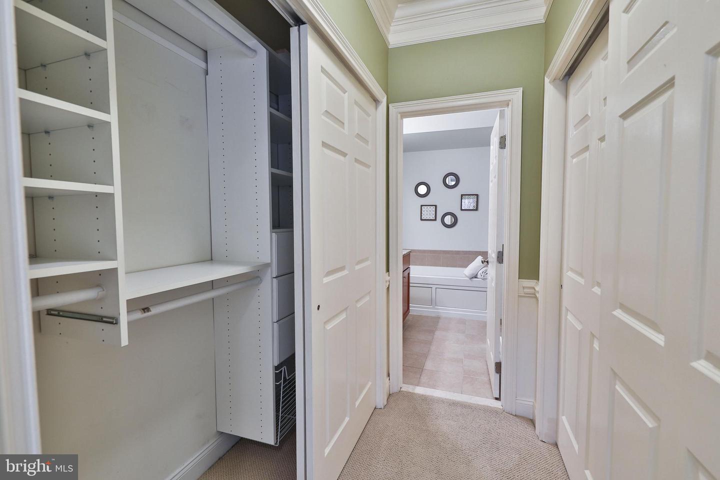 302 Governors Ct