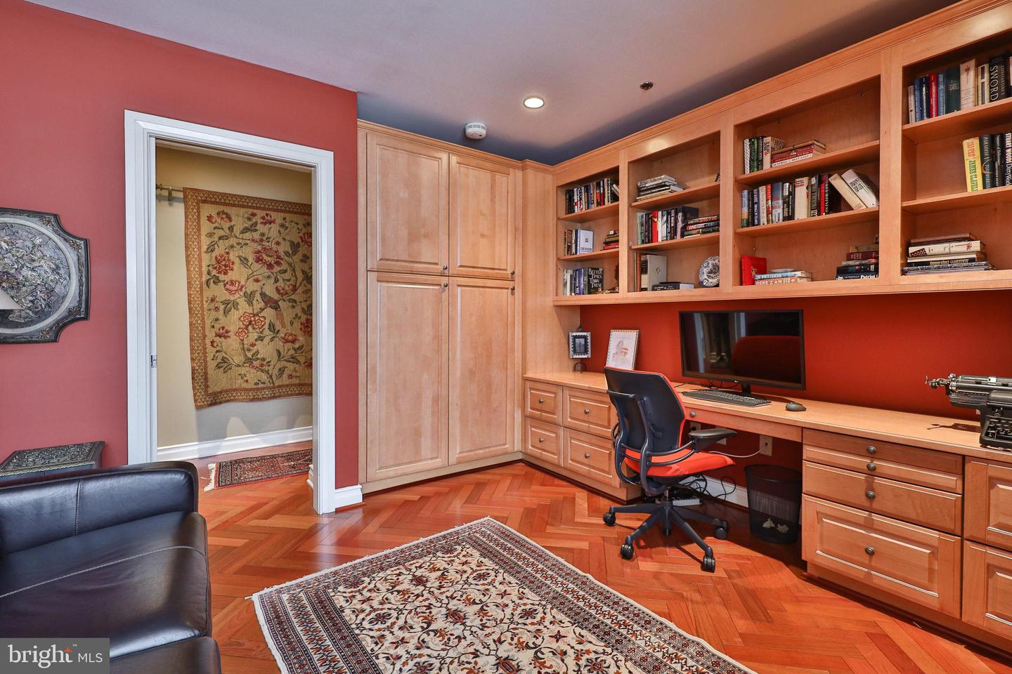 143 S. 2nd Street #301