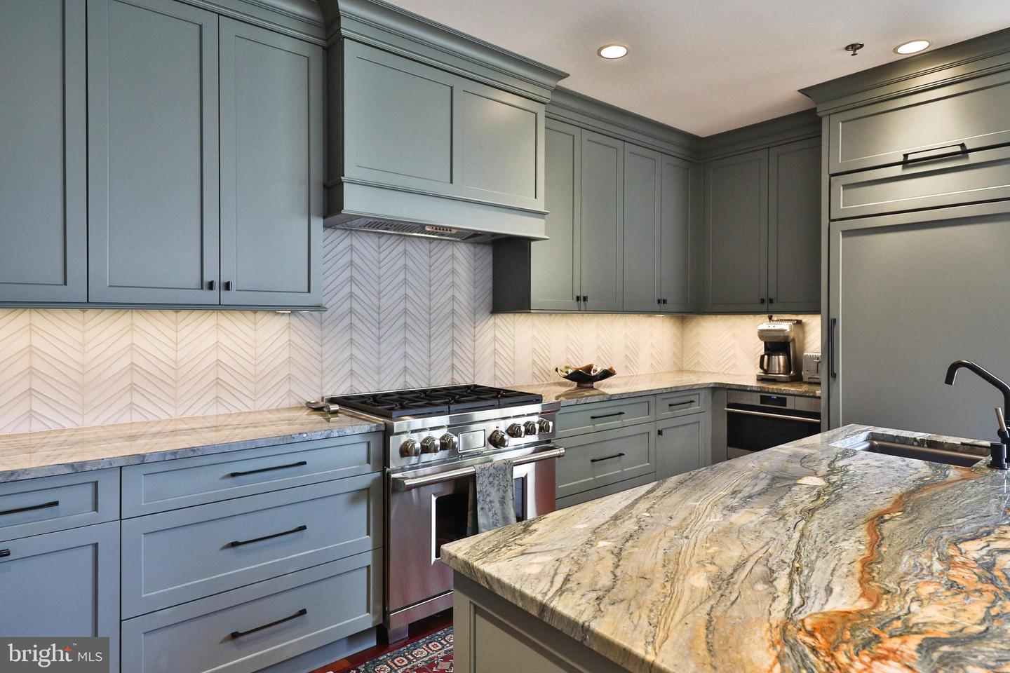 143 S. 2nd Street #301
