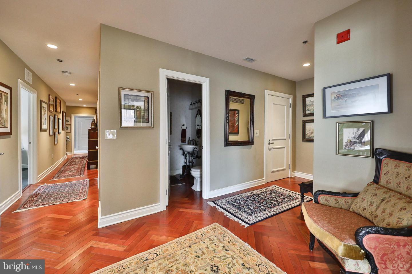 143 S. 2nd Street #301