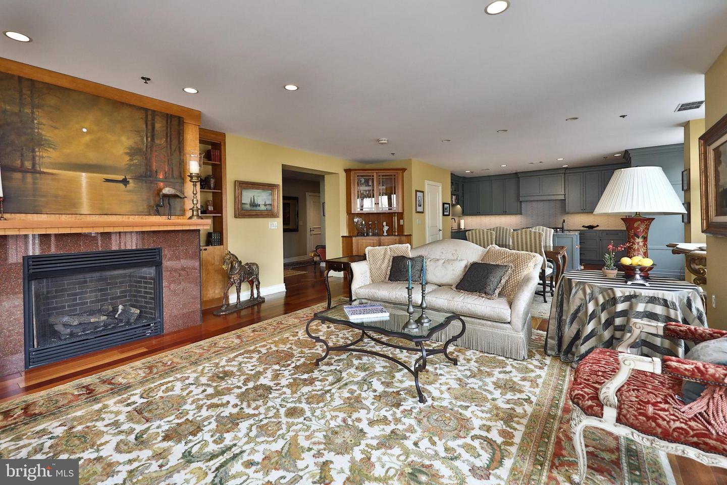 143 S. 2nd Street #301