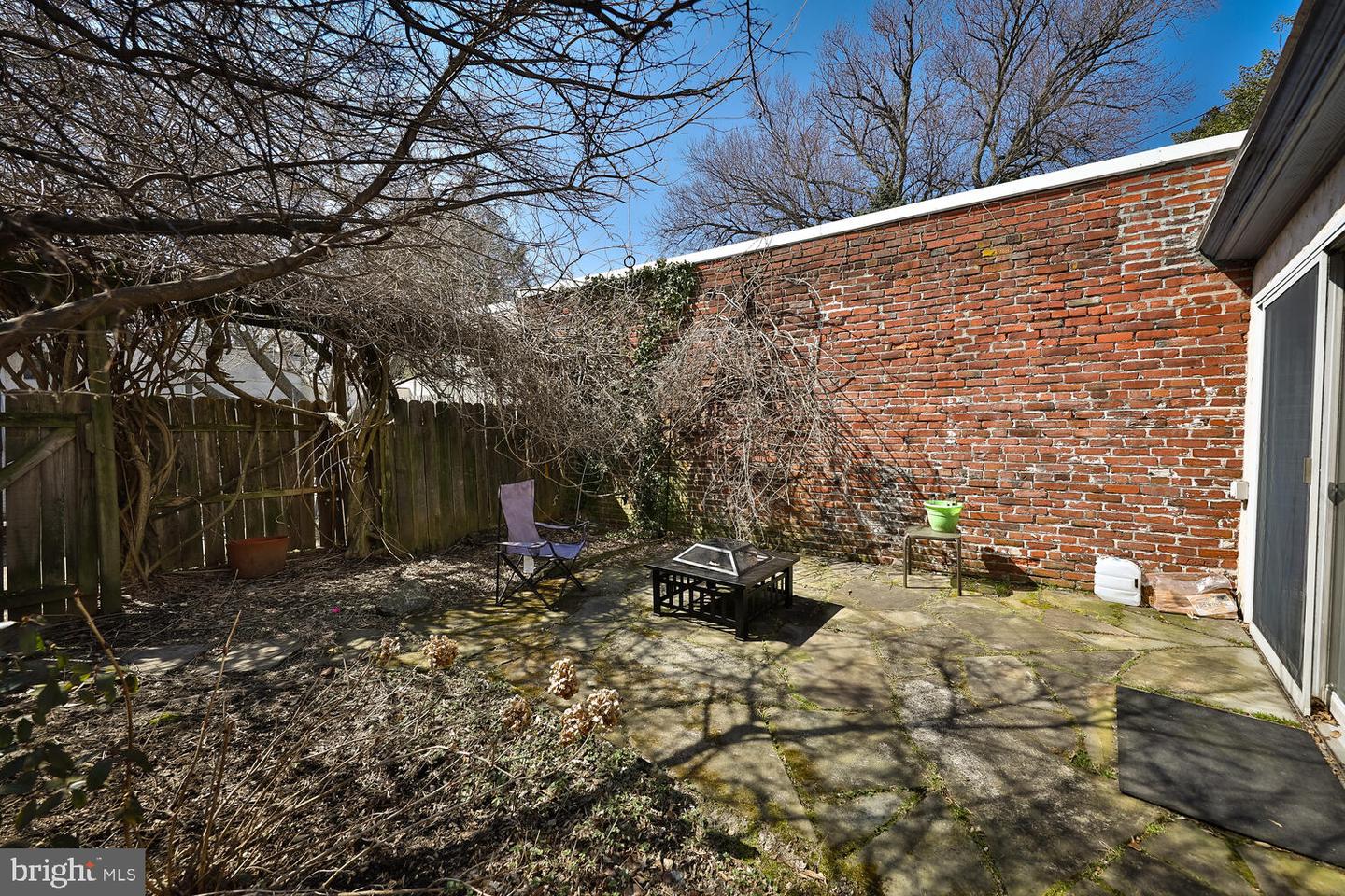 7904-6 Germantown Ave