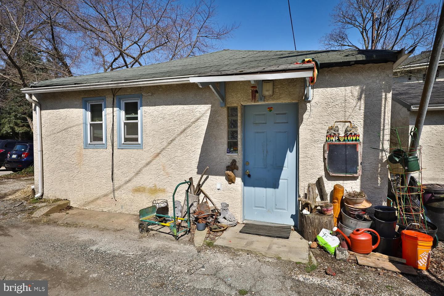 7904-6 Germantown Ave