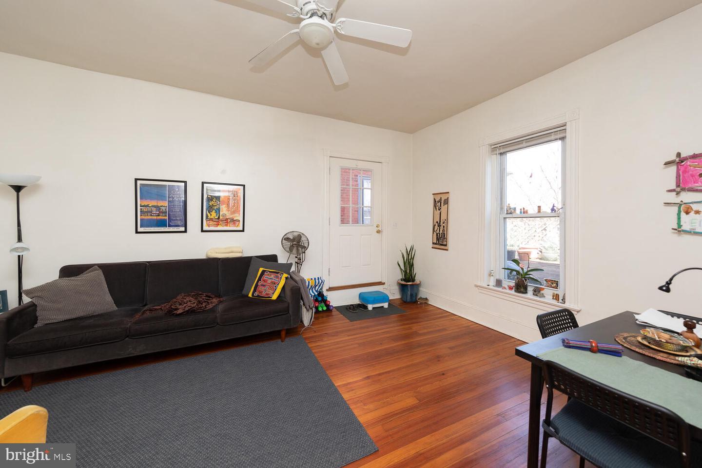 7904-6 Germantown Ave