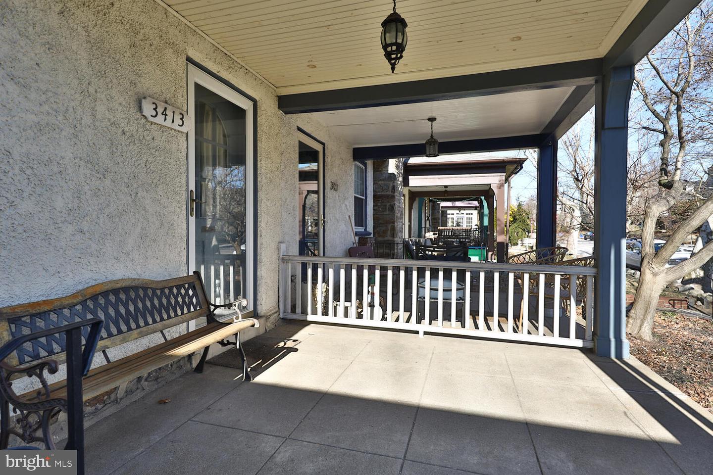 3413 W Queen Ln