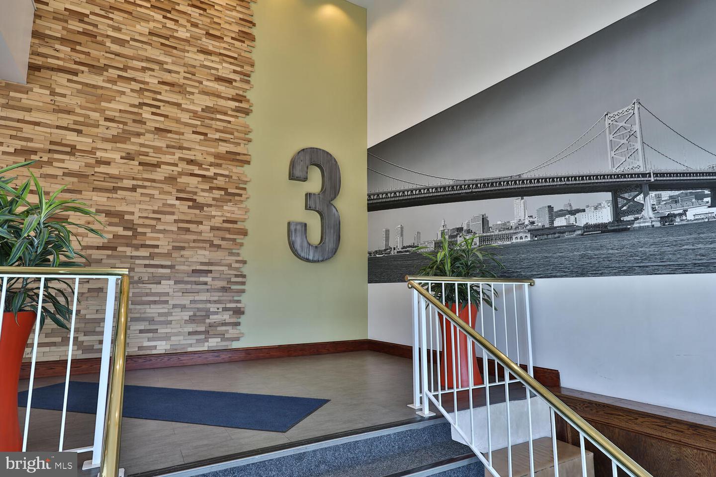3 N Columbus Blvd #Td421
