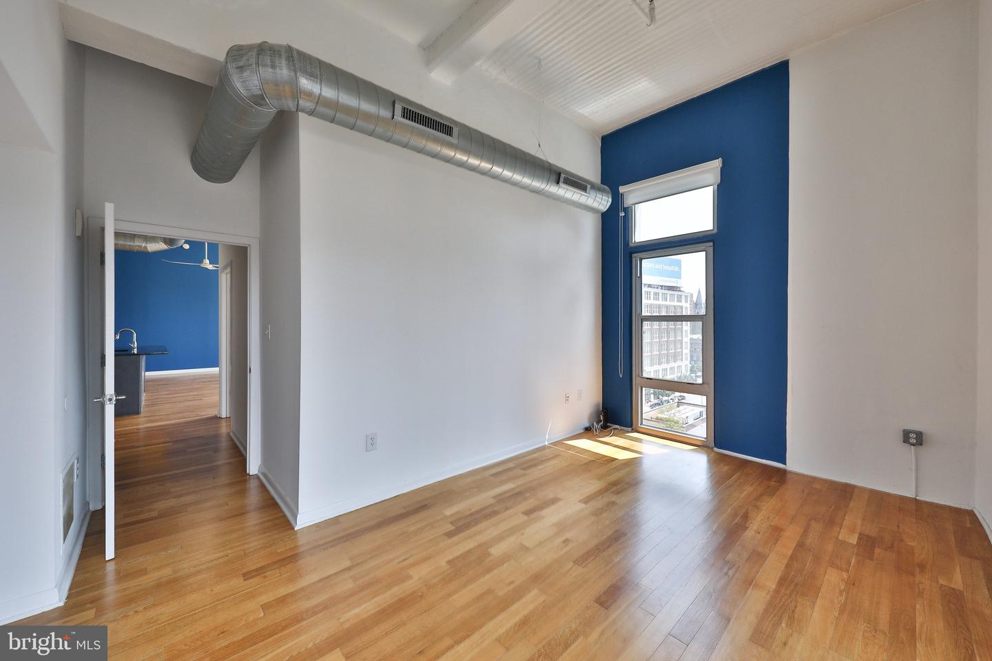 2200 Arch St #712